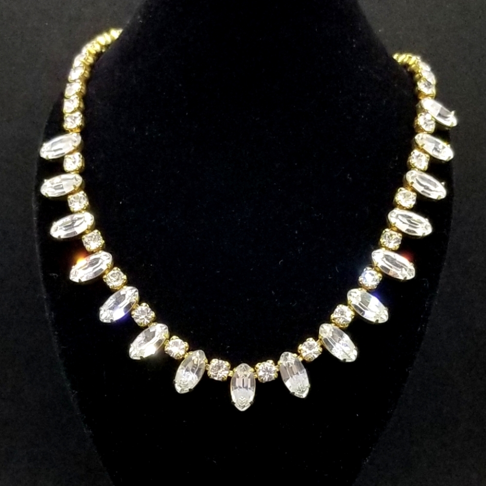 JO-LÉ vintage rhinestone crystal necklace